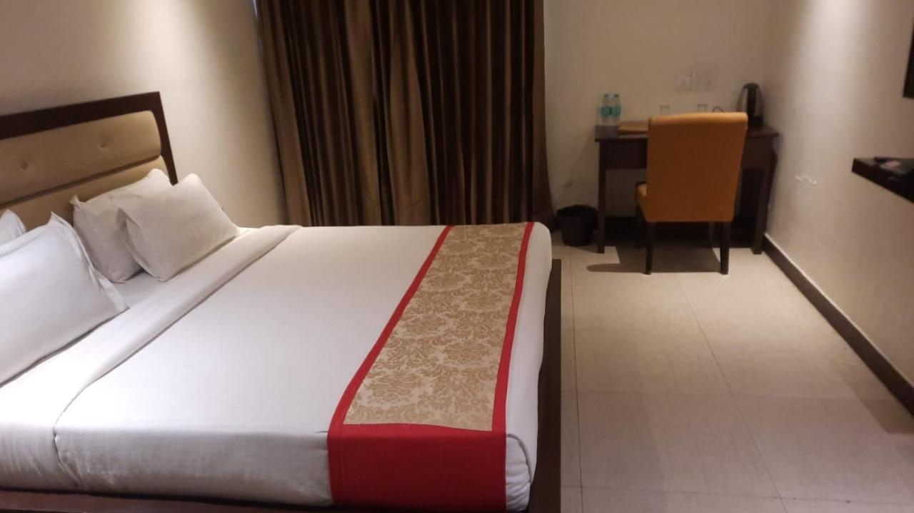Zenith Hotel - Delhi Airport Nové Dillí Exteriér fotografie
